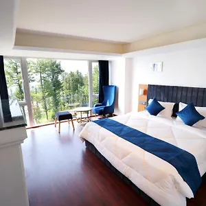 4* Hotel White Castle