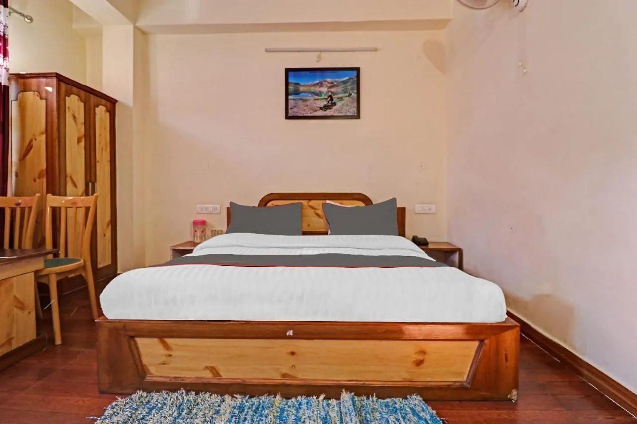 Hotel Capital O 84320 Heaven'S Mahasu Villa